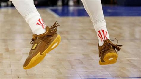 fake kyrie irving shoes